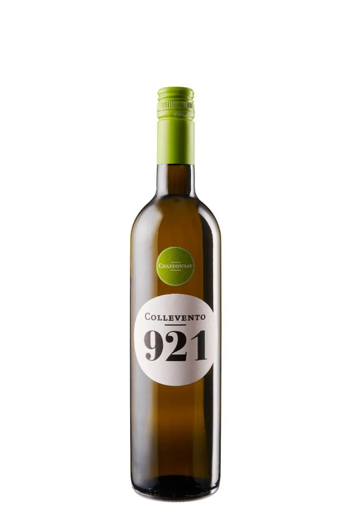 Ein so klassischer und ausdrucksstarker Chardonnay wie der Collevento 921 von Antonutti ist ein echtes Genusserlebnis. Der sortenreine Weißwein duftet im Glas nach Honig und Apfel und offenbart mit der Zeit immer mehr tropische Aromen. Am Gaumen ist er ausgesprochen fein